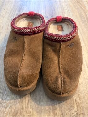 UGG Men's Chestnut Suede Slip-On Clog with Red Trim